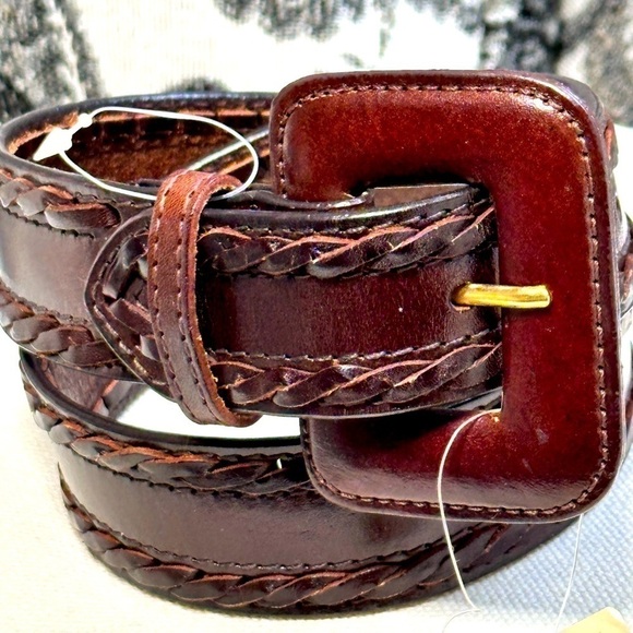 Ginnie Johanson Leather Belt and Buckle Brown NOS Taiwan VTG w/tag S 26 3402 W - Picture 1 of 11
